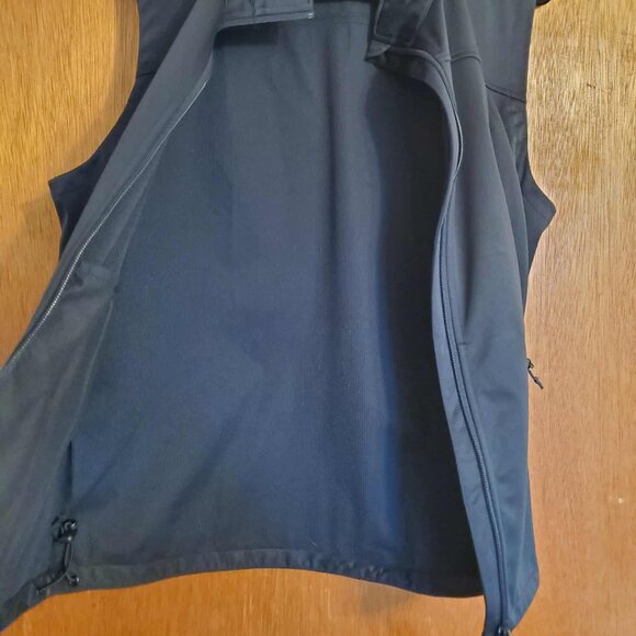 Women's Lightweight Vest (Black) NWT - Picture 7 of 12